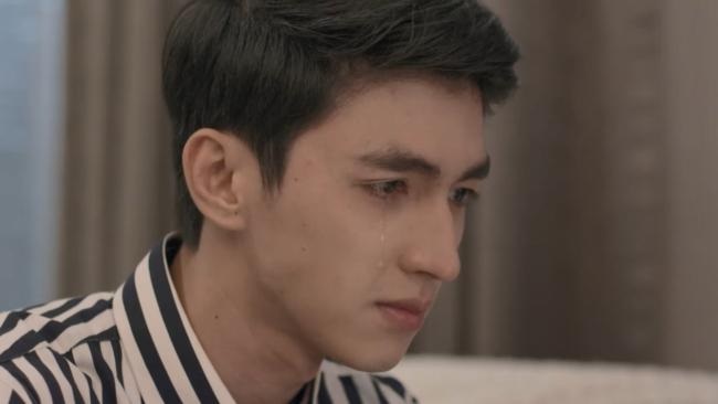 Những cô gái trong thành phố: Tùng ám chỉ ngày phản bội máy bay bà già qua câu nói này