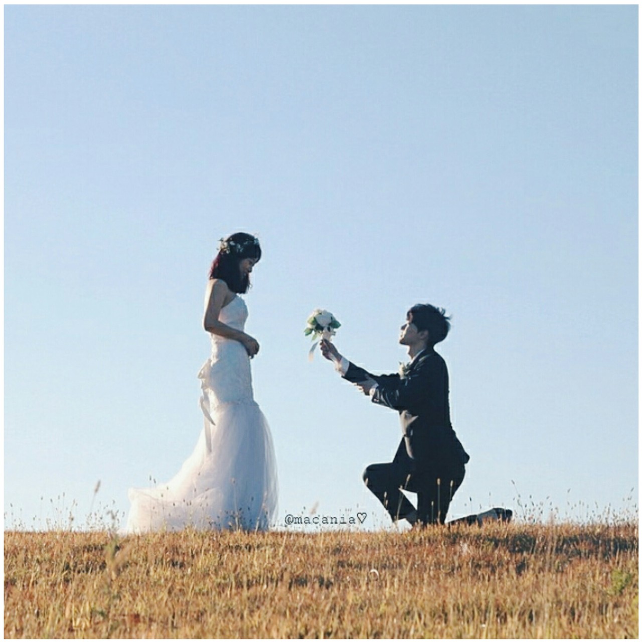 Khi nào mới chịu kết hôn: Có người cần mua xong 2 mảnh đất, người thì ngay ngày mai cưới cũng được!