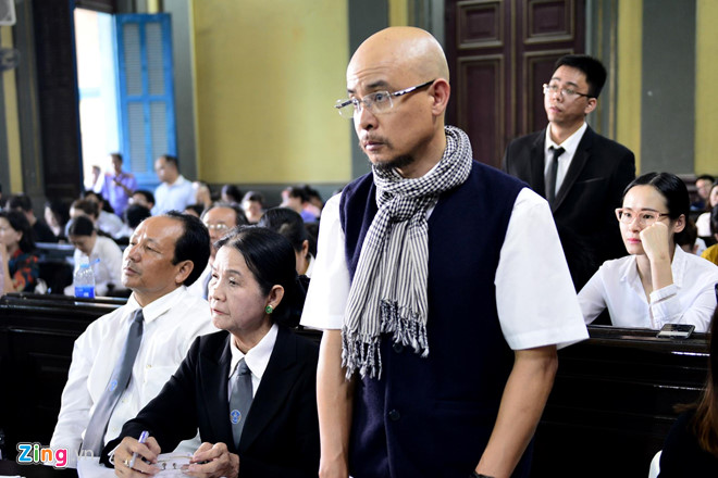 Bà Lê Hoàng Diệp Thảo: Bản án quá bất công với mẹ con tôi Bà Lê Hoàng Diệp Thảo: Bản án quá bất công với mẹ con tôi