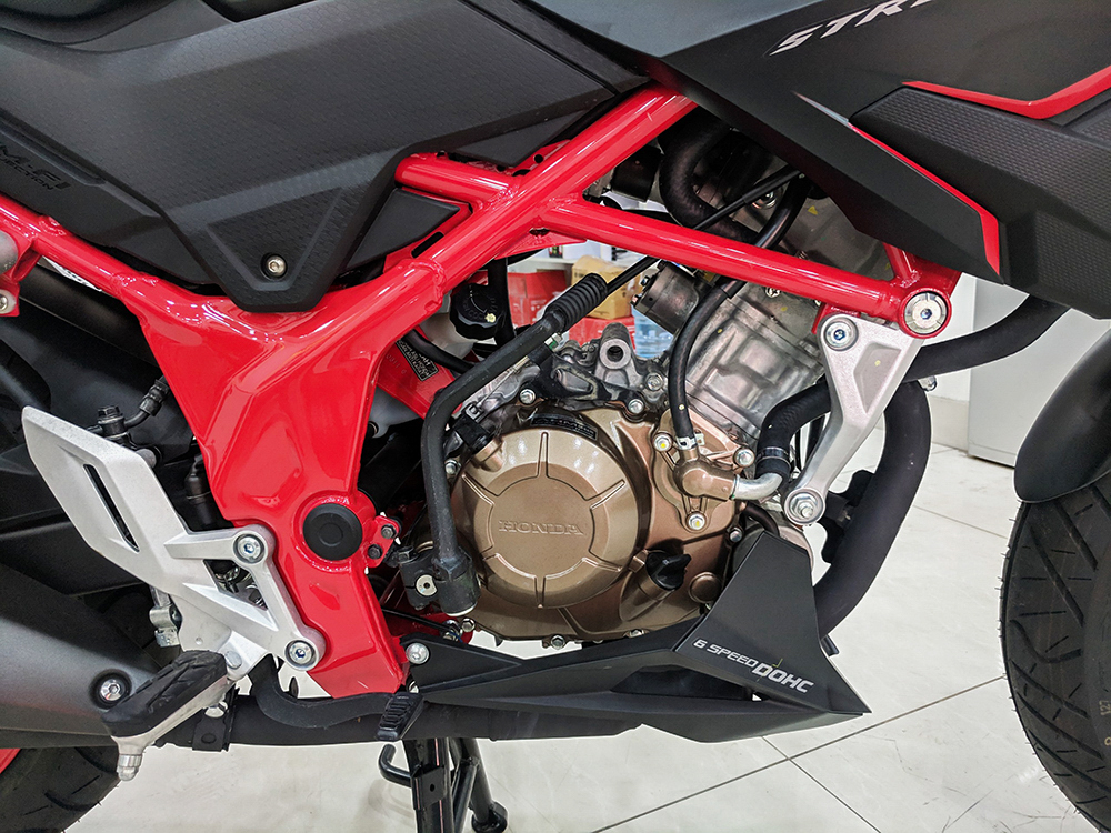 Honda CB150R Streetfire - xe côn tay giá 69 triệu cho giới trẻ Việt