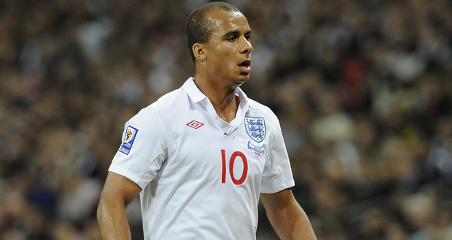 Cựu sao tuyển Anh tuyên bố giải nghệ ở tuổi 32