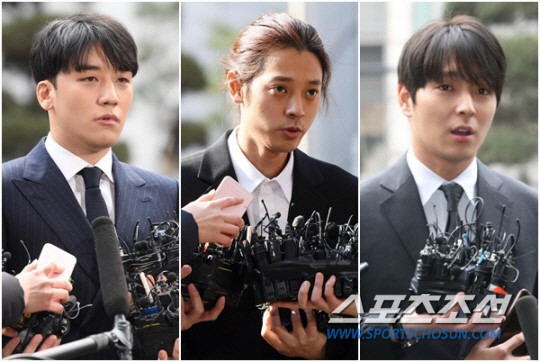 NÓNG: Phát hiện loạt bằng chứng mới, cảnh sát chính thức buộc tội Seungri vì chụp, tung ảnh sex trong chatroom