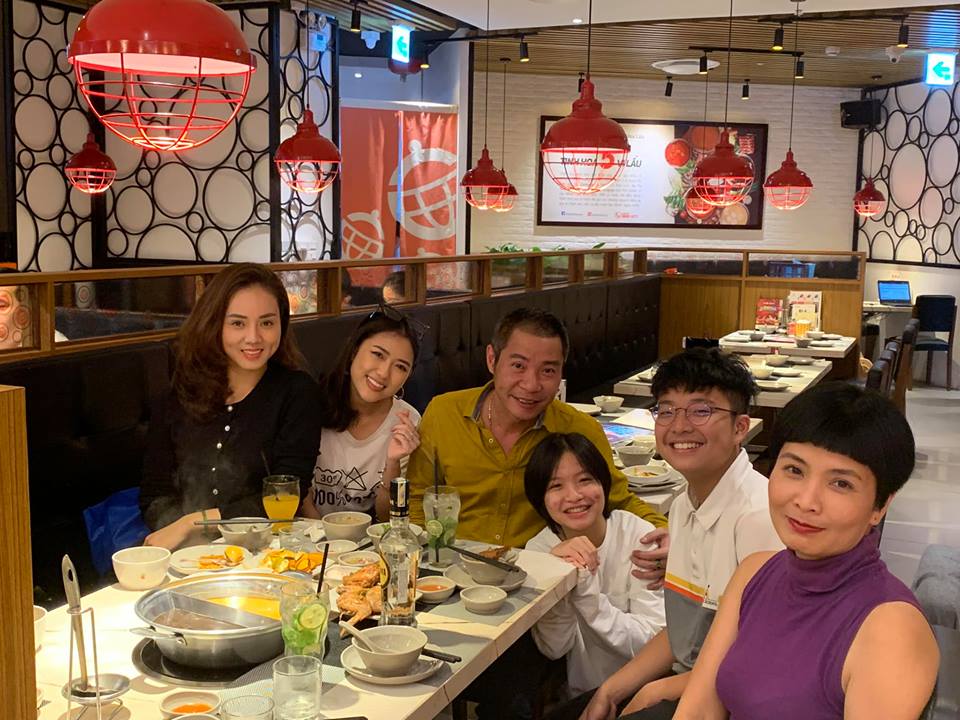 Bạn gái kém 15 tuổi và vợ cả của Công Lý bất ngờ gặp gỡ, vắng mặt Thảo Vân