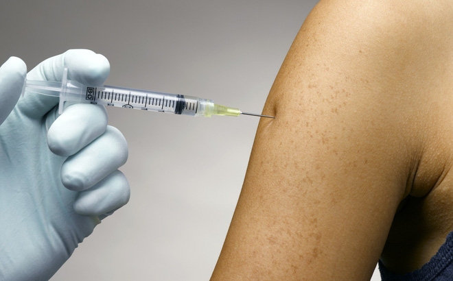 Bác sĩ ở Mỹ: Những kẻ phản đối vắc xin, bọn mày là quân giết người! Bác sĩ ở Mỹ: Những kẻ phản đối vắc xin, bọn mày là quân giết người!