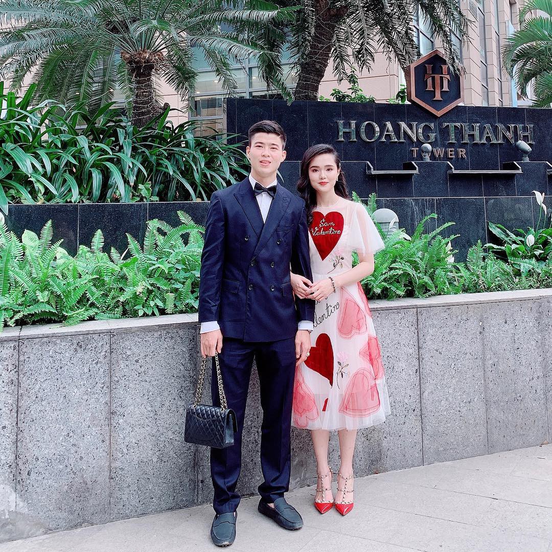 Bị chê vừa già vừa make up quá đà, bạn gái Duy Mạnh thẳng thắn: Đừng có vô duyên như vậy!