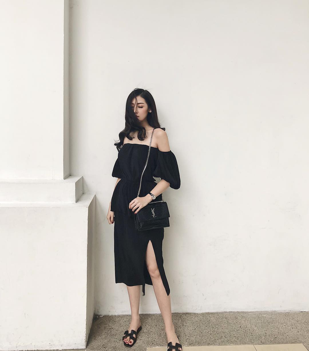 Hội nữ cao thủ mặc đẹp showbiz Việt còn có Á hậu Tú Anh: Ăn vận đơn giản nhưng luôn sang trọng nhờ 4 tips sau Hội nữ cao thủ mặc đẹp showbiz Việt còn có Á hậu Tú Anh: Ăn vận đơn giản nhưng luôn sang trọng nhờ 4 tips sau