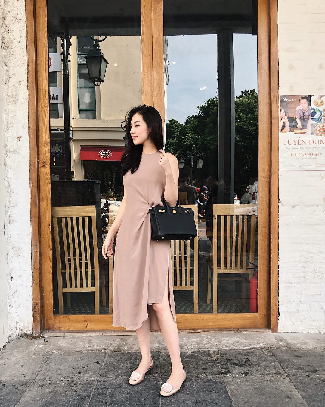 Hội nữ cao thủ mặc đẹp showbiz Việt còn có Á hậu Tú Anh: Ăn vận đơn giản nhưng luôn sang trọng nhờ 4 tips sau Hội nữ cao thủ mặc đẹp showbiz Việt còn có Á hậu Tú Anh: Ăn vận đơn giản nhưng luôn sang trọng nhờ 4 tips sau