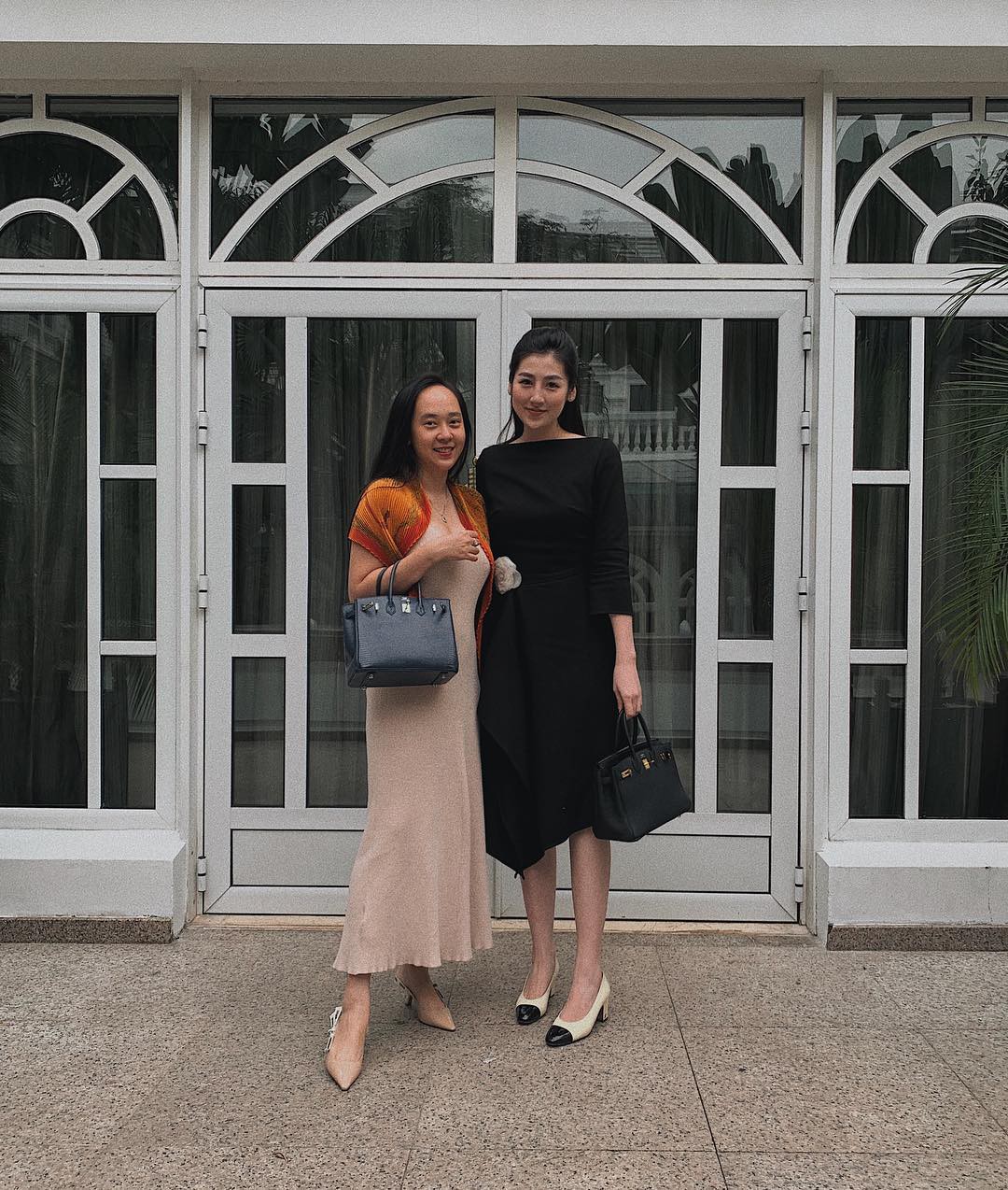 Hội nữ cao thủ mặc đẹp showbiz Việt còn có Á hậu Tú Anh: Ăn vận đơn giản nhưng luôn sang trọng nhờ 4 tips sau Hội nữ cao thủ mặc đẹp showbiz Việt còn có Á hậu Tú Anh: Ăn vận đơn giản nhưng luôn sang trọng nhờ 4 tips sau