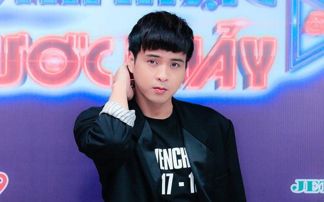 Hồ Quang Hiếu kể ở chung với người đồng tính, bị tán tỉnh, gạ gẫm