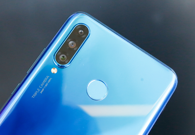 Huawei P30 Lite về Việt Nam, giá 7,5 triệu đồng
