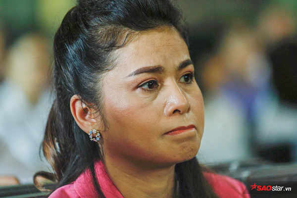 Vụ vợ chồng cafe Trung Nguyên ly hôn: Nếu khóc mà được 3000 tỷ, tôi cũng muốn một lần được khóc như chị Thảo!