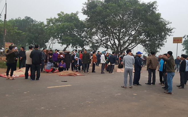 Hé lộ nguyên nhân ban đầu vụ xe khách đâm chết 7 người đi bộ đưa tang ở Vĩnh Phúc