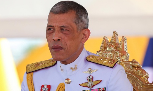 Vua Thái Lan thu hồi quà tặng cựu thủ tướng Thaksin