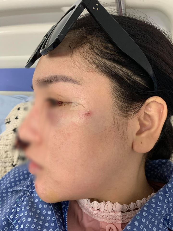 Cô gái lên tiếng thanh minh sau clip bị lột quần, túm tóc đánh ghen ngay giữa phố: Em bị oan, em không cướp chồng