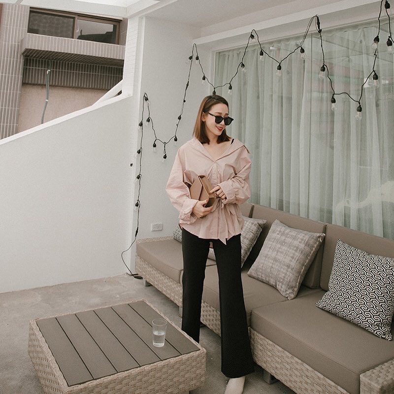 Giới thiệu đến nàng công sở mẫu áo blouse không chỉ thanh lịch mà còn giúp vóc dáng trông như gầy đi vài kilogram