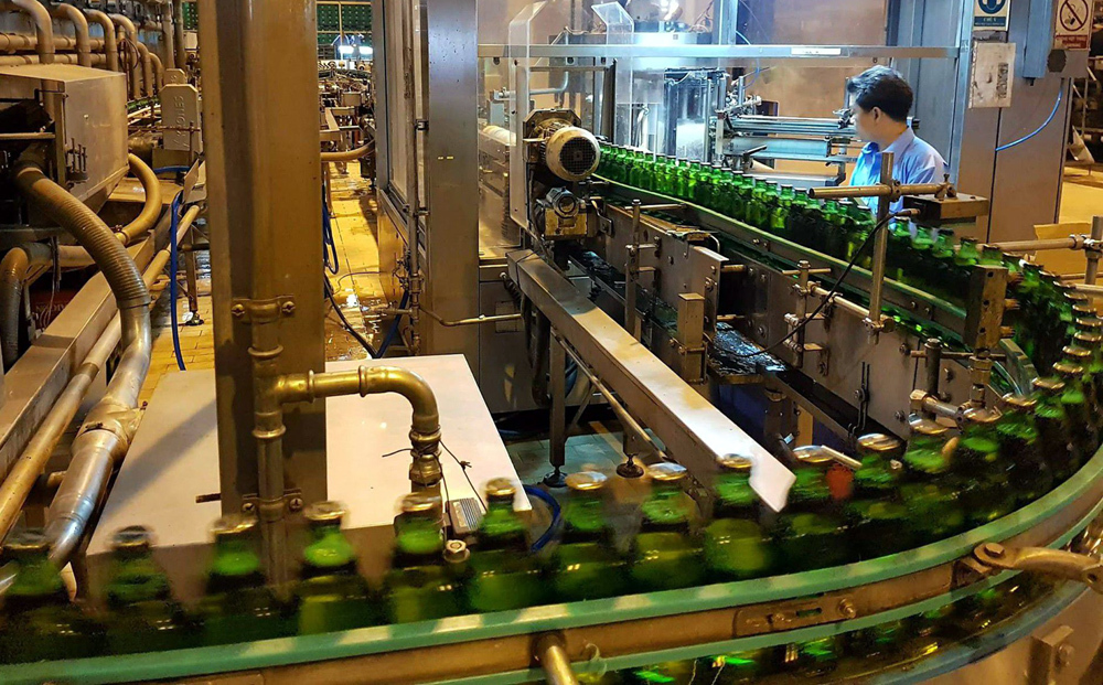 Sabeco nợ thuế 3.000 tỷ chưa xong, tỷ phú Thái đòi chia nhau ngàn tỷ