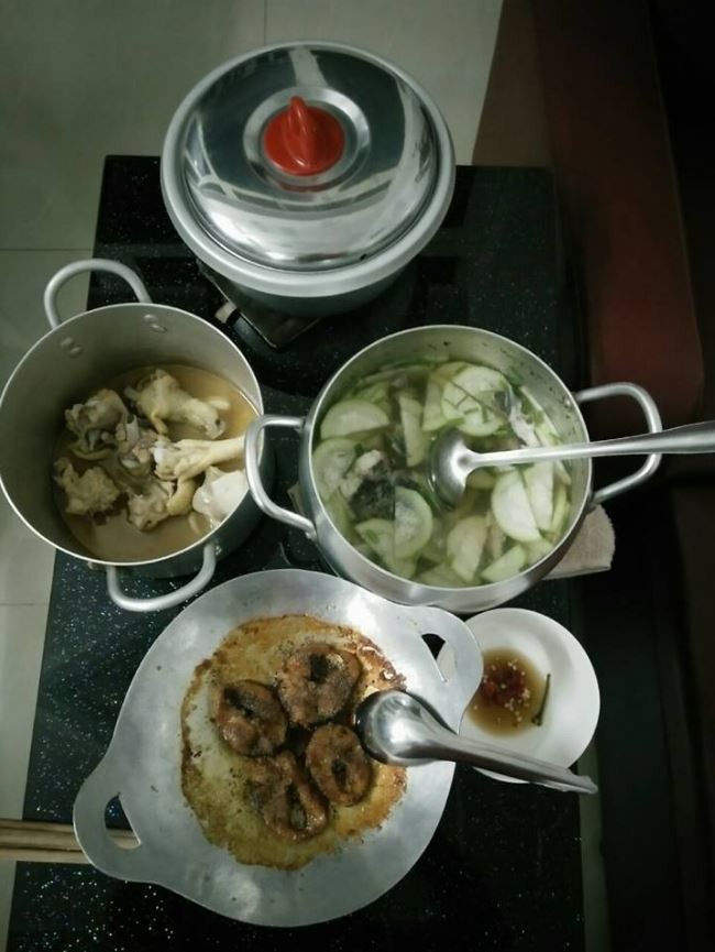 Mâm cơm ở riêng khiến chị em ghen tị nhưng vợ trẻ vẫn bị chê vì chi tiết này...