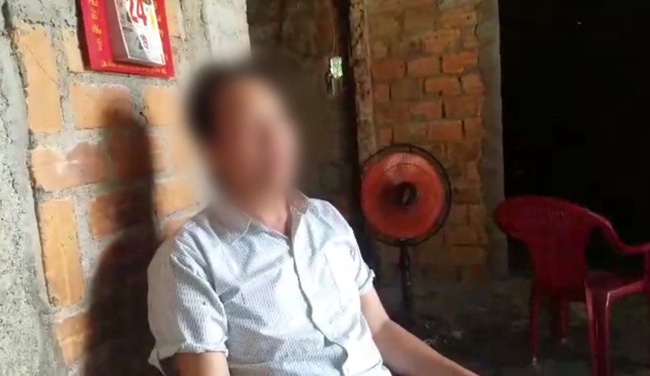 Vụ nữ sinh lớp 10 bị hãm hiếp tập thể: Cha của 2 anh em sinh đôi khóc ngất xin tha thứ cho con