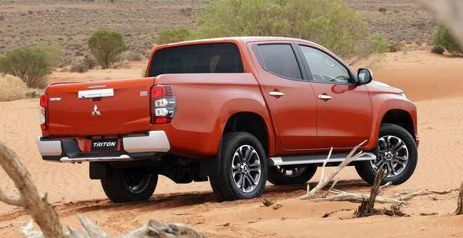 Những mẫu xe bán tải giảm giá khủng trước thời điểm tăng phí trước bạ