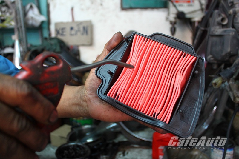 Làm sạch bộ phận này để động cơ hoạt động mượt hơn