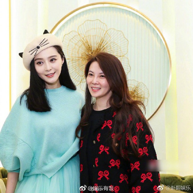 Món quà đặc biệt Phạm Băng Băng dành tặng quản lý ngấm ngầm thông báo nữ hoàng chuẩn bị tái xuất Cbiz