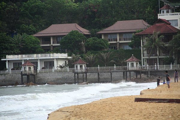 Khám xét nhà con trai ông Trần Bắc Hà, thu nhiều tài liệu quan trọng