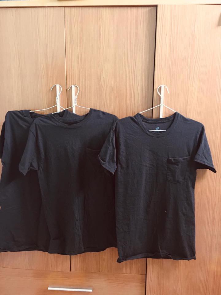 Chồng quanh năm suốt tháng mặc áo đen đi làm, vợ bỗng nhiên bị đồng nghiệp quay ra nói móc là sân si: Ủa, khá rảnh?