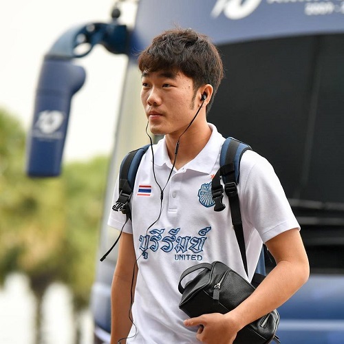 Xuân Trường lại dự bị, Buriram United thắng kịch tính và tạm vươn lên ngôi đầu