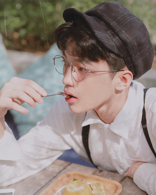 Hội con nhà giàu Việt đón chào thành viên mới: 15 tuổi đã cực kì bảnh bao, đẹp trai như idol Hàn Quốc