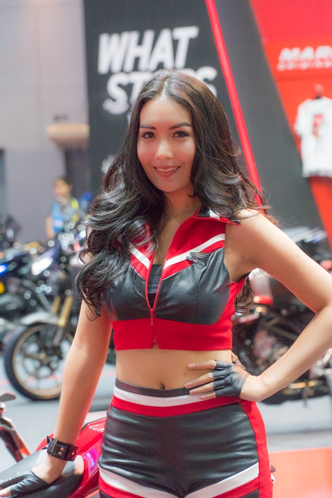 Dàn chân dài khoe sắc tại triển lãm Bangkok International Motorshow 2019