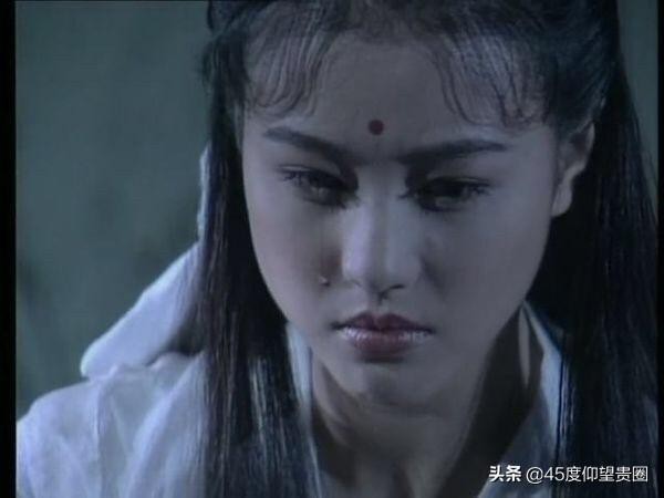 5 ác nữ phim Hoa ngữ tụ nghiệp đến mức người bị cào rách xe tiền tỉ, kẻ thành meme mạng xã hội