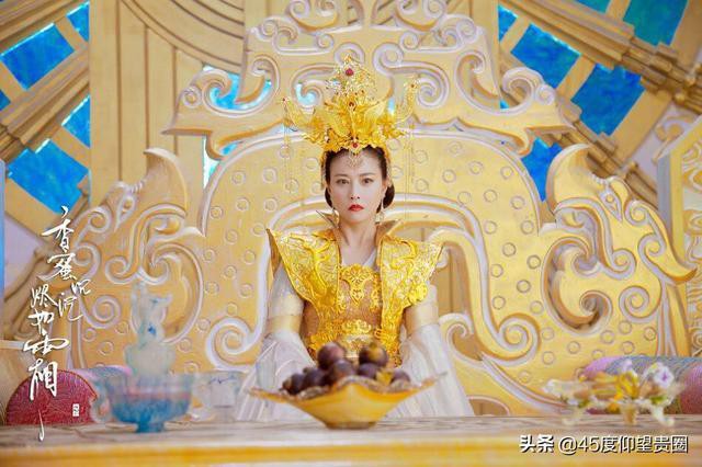 5 ác nữ phim Hoa ngữ tụ nghiệp đến mức người bị cào rách xe tiền tỉ, kẻ thành meme mạng xã hội