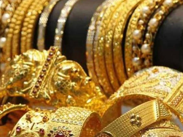 Giá vàng hôm nay 31/3: Chấm dứt 3 tuần tăng liên tiếp