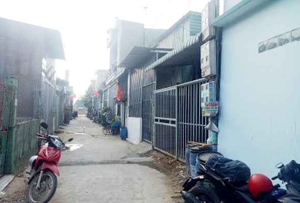 Đi làm về, người dân tá hỏa phát hiện cả ngôi nhà biến mất