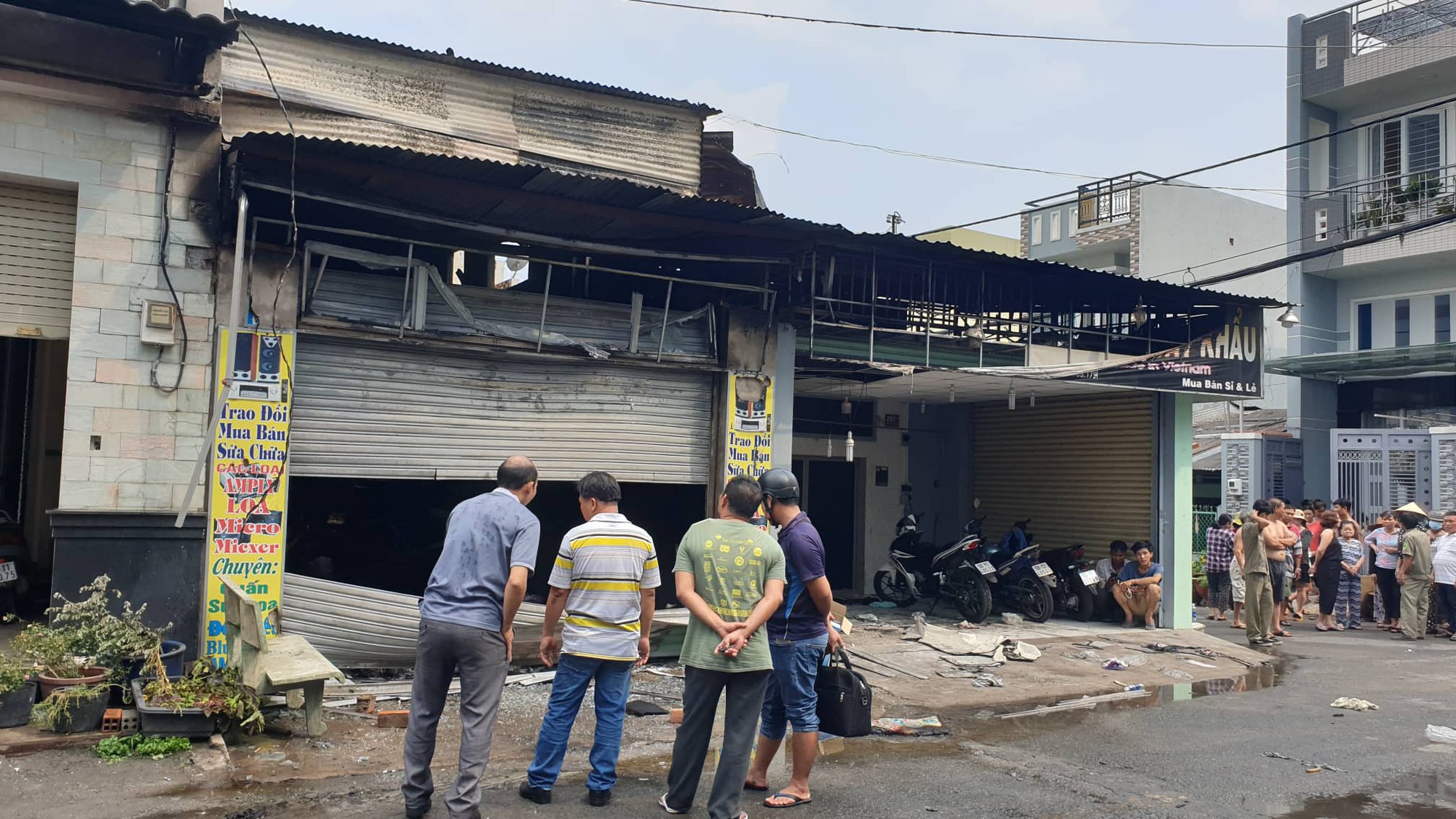 Cháy cửa hàng điện tử ở Sài Gòn, cụ ông 75 tuổi bị tai biến tử vong do mắc kẹt
