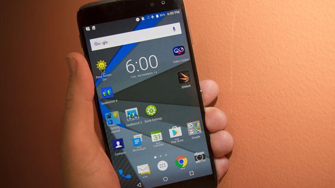 BlackBerry hồi sinh thần kỳ nhờ từ bỏ sản xuất điện thoại