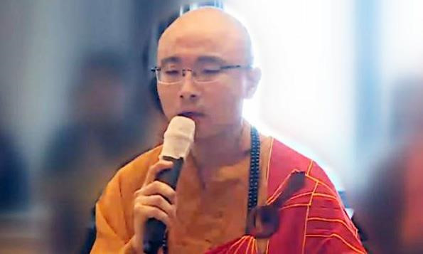 Ma túy trong phòng của nhà sư có quan hệ đồng tính