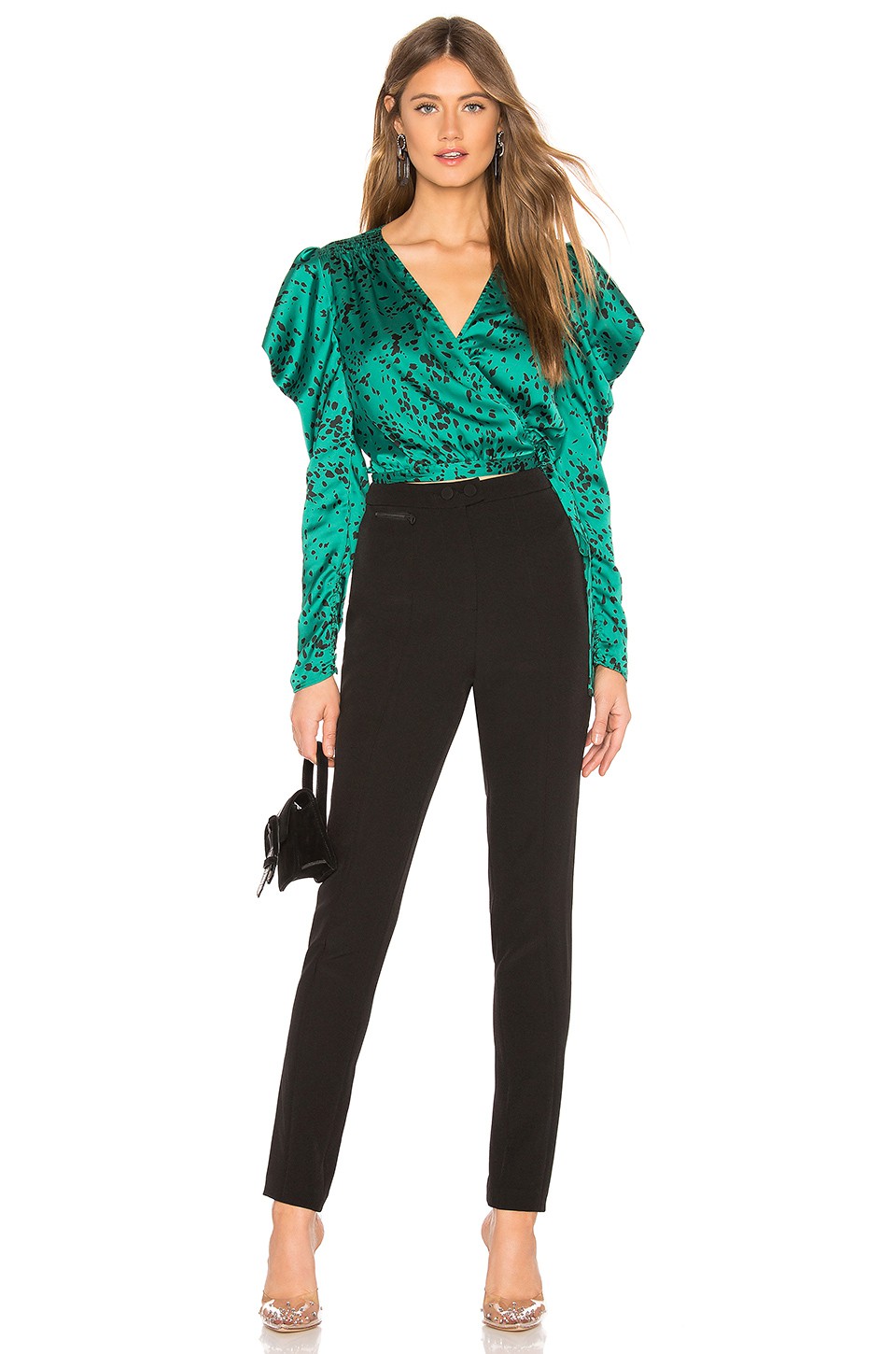 5 gam màu được dự báo sẽ lên ngôi trong thời gian tới, chị em hãy sắm quần áo ngay kẻo lỡ mốt