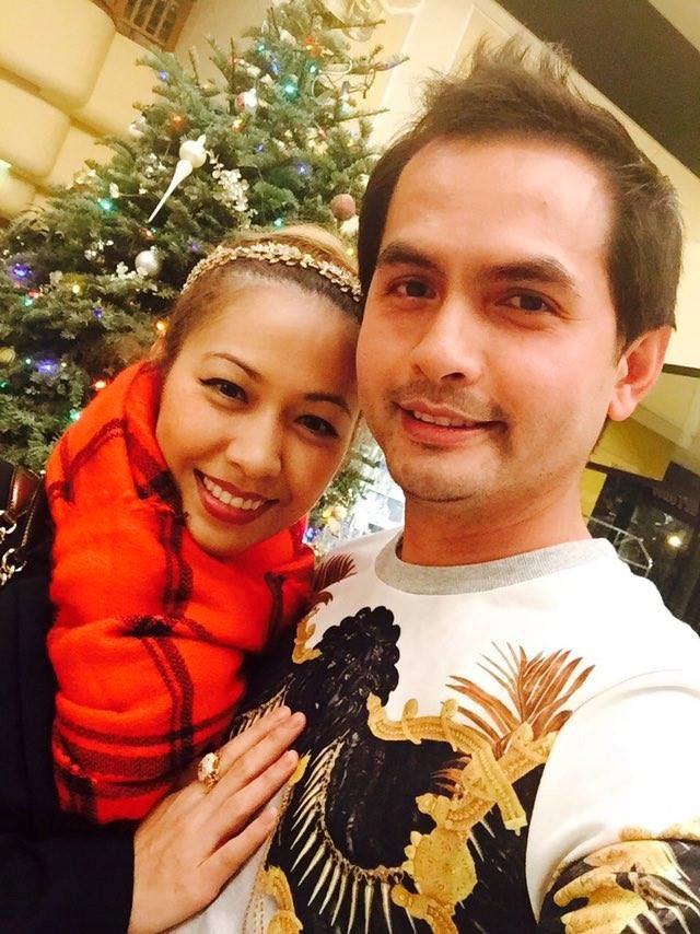 Cuộc sống của sao Việt ở Mỹ: Người bán quần áo, người sống trong nhà di động dành cho người nghèo