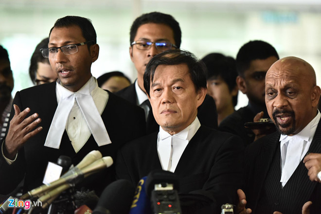 Trực tiếp: Đoàn Thị Hương mỉm cười rời tòa, chờ ngày tự do