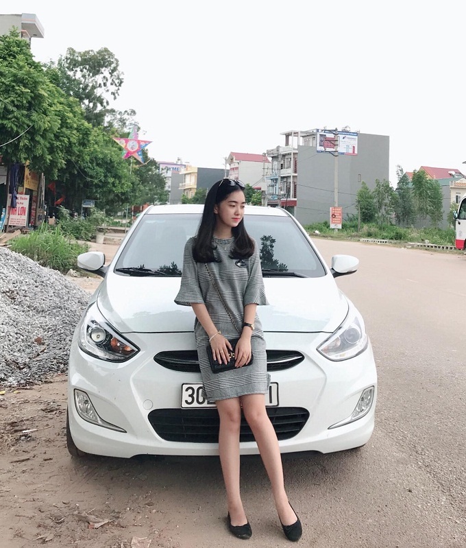 Bạn gái Hà Đức Chinh: Xinh như hot girl, vóc dáng nóng bỏng