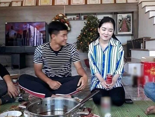 Bạn gái Hà Đức Chinh: Xinh như hot girl, vóc dáng nóng bỏng