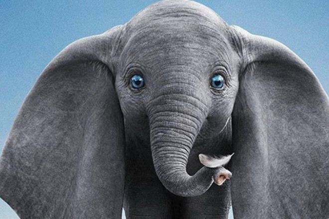 Chú voi biết bay Dumbo soán ngôi phim kinh dị ‘Us’ tại phòng vé