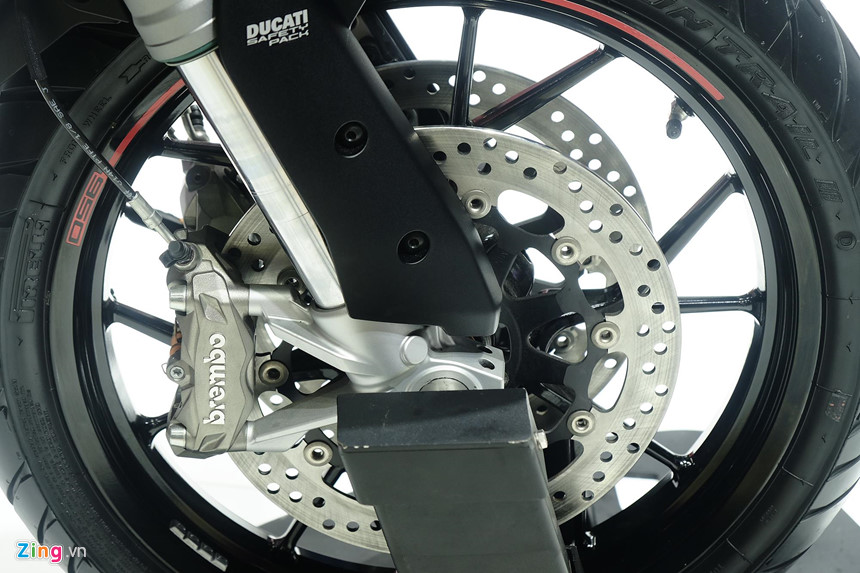 Cận cảnh môtô phượt tầm trung Ducati Multistrada 950 S