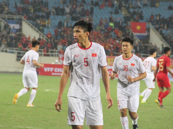 Vụ Đoàn Văn Hậu kí hợp đồng 3 năm với Monchengladbach: HLV Chu Đình Nghiêm chính thức lên tiếng