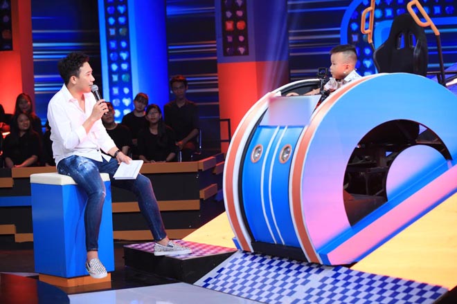 Cả trường quay tiếc cho cậu bé 7 tuổi mất 50 triệu ở Nhanh như chớp nhí