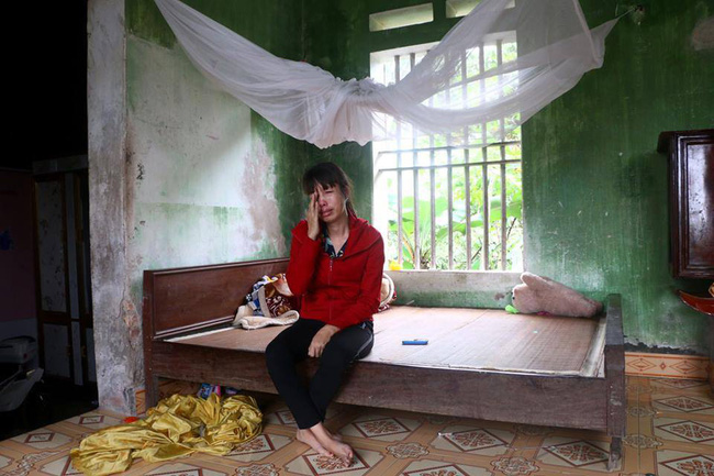 Mẹ của nữ sinh lớp 9 bị đánh hội đồng, lột quần áo: Danh dự của con tôi cả đời, tôi không thể tha thứ được