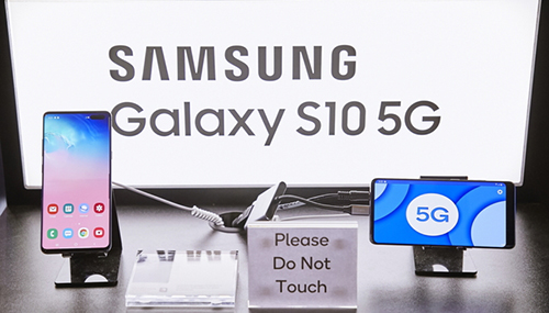 Galaxy S10 5G có giá hơn 1.200 USD