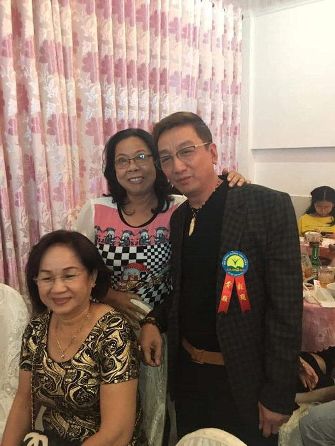 Cuộc sống của danh ca Trường Vũ ở hải ngoại giờ ra sao?