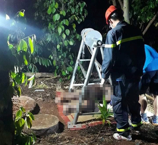 Tá hỏa phát hiện thi thể người đàn ông dưới giếng